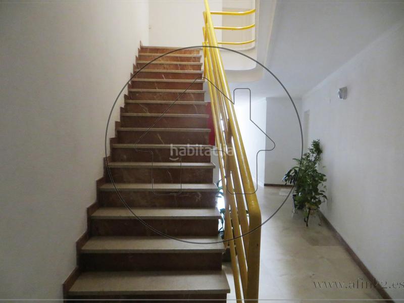 Foto fb02b38f-f8b4-4ea4-a586-c708a0d54b7b. Piso en puente piso todo exterior en zona centro en Punta Umbría