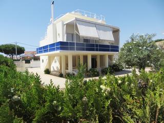 House in Almirante Pérez de Guzmán