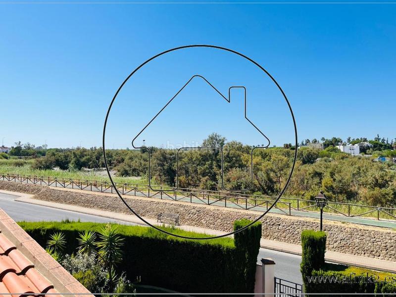 Foto f1d2ad43-e36c-42d1-a6e3-a02f0a3cb32e. Casa a encina a Dehesa - Monacilla Aljaraque