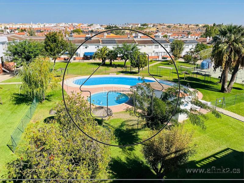 Foto c5ee9023-86c3-4f47-b486-be2b299342c6. Haus in buganvilla in Núcleo Urbano Aljaraque