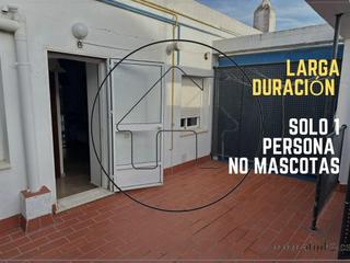 Location Appartement  Jaen. Alquiler de ático de un dormitorio zona huerto paco  para una pe