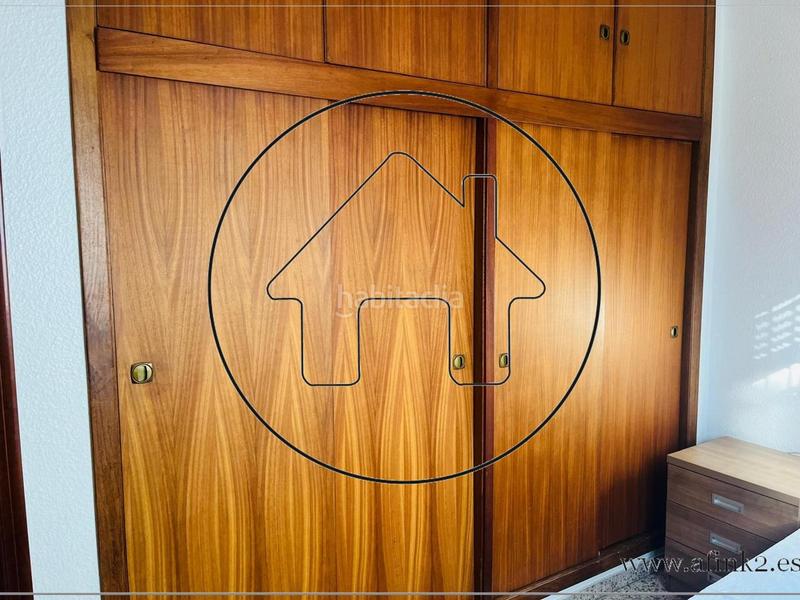 Foto 1baa8fdb-1a1a-4ff6-afb2-496b18e8ccae. Piso en maestro salvador lópez zona matadero con ascensor 3 dormitorios en Huelva