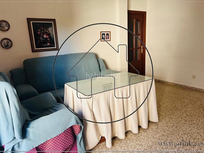 Foto 3588e13c-6c6b-4898-97a4-5fd0f13058e4. Piso en maestro salvador lópez zona matadero con ascensor 3 dormitorios en Huelva