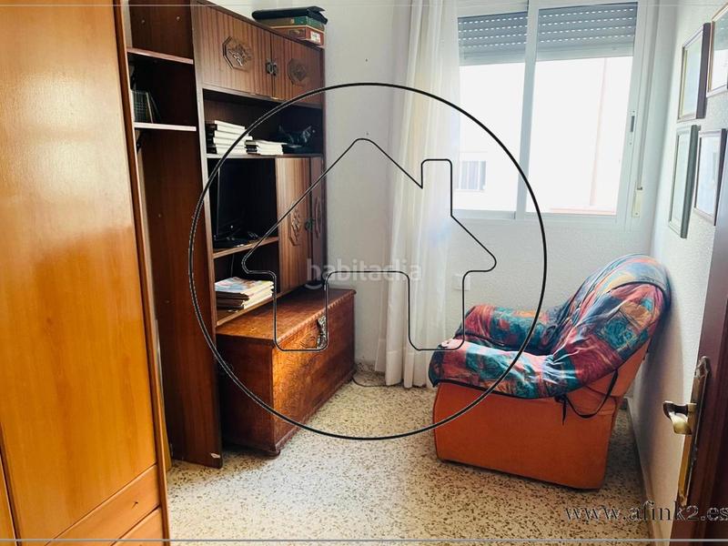 Foto d0d5f3a8-bd74-464c-ba00-31a27e897584. Piso en maestro salvador lópez zona matadero con ascensor 3 dormitorios en Huelva