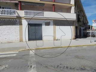 Rent Business premise in Ánfora. Alquiler de local comercial en c ánfora esouina avd de la marina