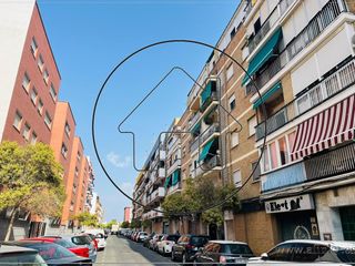 Pis  Calle fuenteheridos. 2 habitaciones con ascensor ideal parejas e inversores molino de