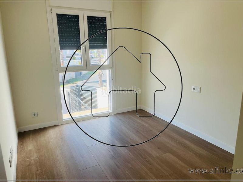 Foto 1aa51ac2-f67a-4c0d-baa1-72e0e9162b6b. Lloguer casa adossada a calle ãlmanzor a Dehesa - Monacilla Aljaraque