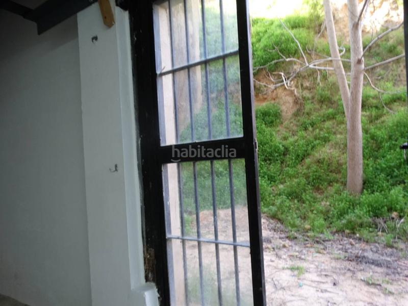 Foto 195d1129-ab39-4b65-801a-1b470a2e2bc8. Location local commercial dans Centro Huelva