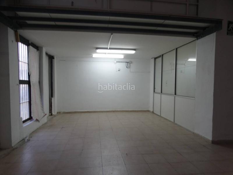 Foto 8f4ddbc6-0bb0-4081-bab3-edb5233c59cd. Location local commercial dans Centro Huelva
