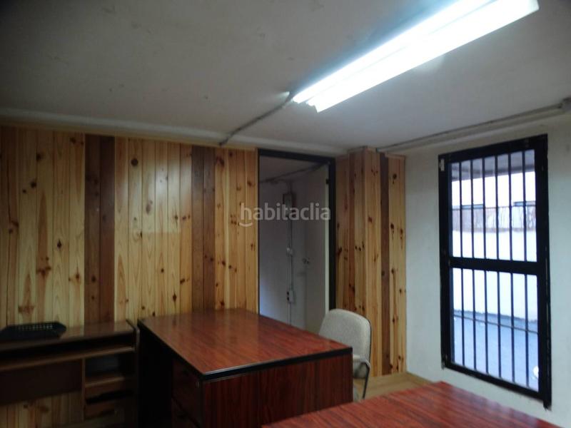 Foto 980681f6-4cab-406a-950c-c41636eb708f. Location local commercial dans Centro Huelva