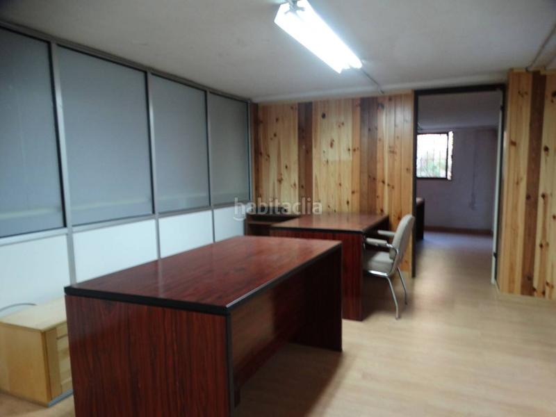 Foto 9ca68a67-d64f-4e4c-9c36-12da338b710d. Location local commercial dans Centro Huelva