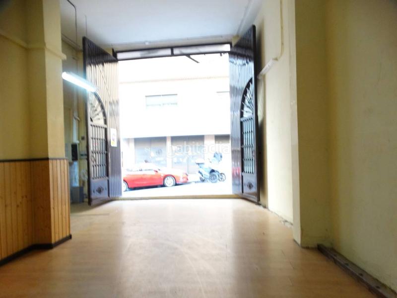 Foto b2c80604-a9f8-492d-b527-24a2950ff194. Location local commercial dans Centro Huelva