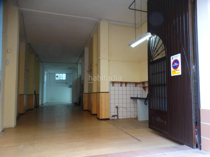 Foto b52e0acf-8f1a-4c75-9d3b-42001f108502. Location local commercial dans Centro Huelva