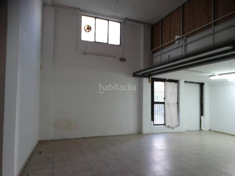 Foto d94b7074-0e31-4dcf-ab85-b28af940ed3f. Location local commercial dans Centro Huelva