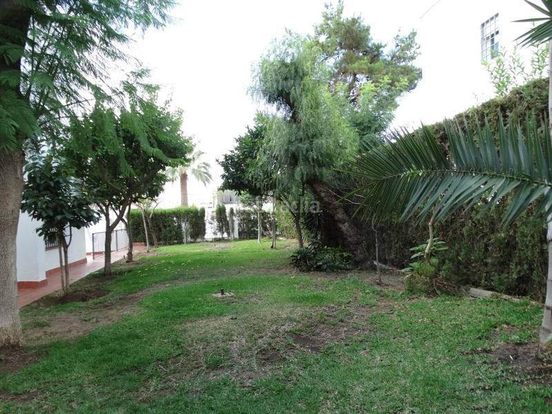 Foto c9ab2532-e3a3-4e38-8a85-bd06119765c4. Chalet mit heizung parking in El Conquero Huelva