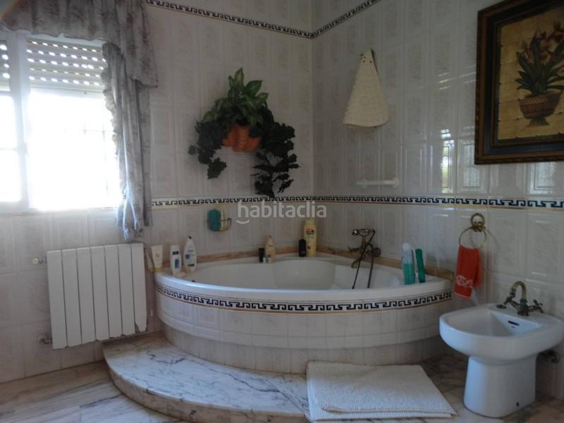 Foto d209186c-ecf2-4fd4-8755-a305ee017bf6. Chalet mit heizung parking in El Conquero Huelva