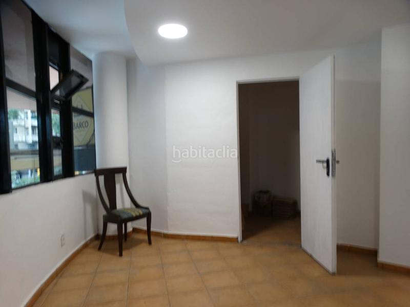 Foto 11ec2d7f-e642-4dab-a805-ba37ad51bf38. Location local commercial dans Centro Huelva