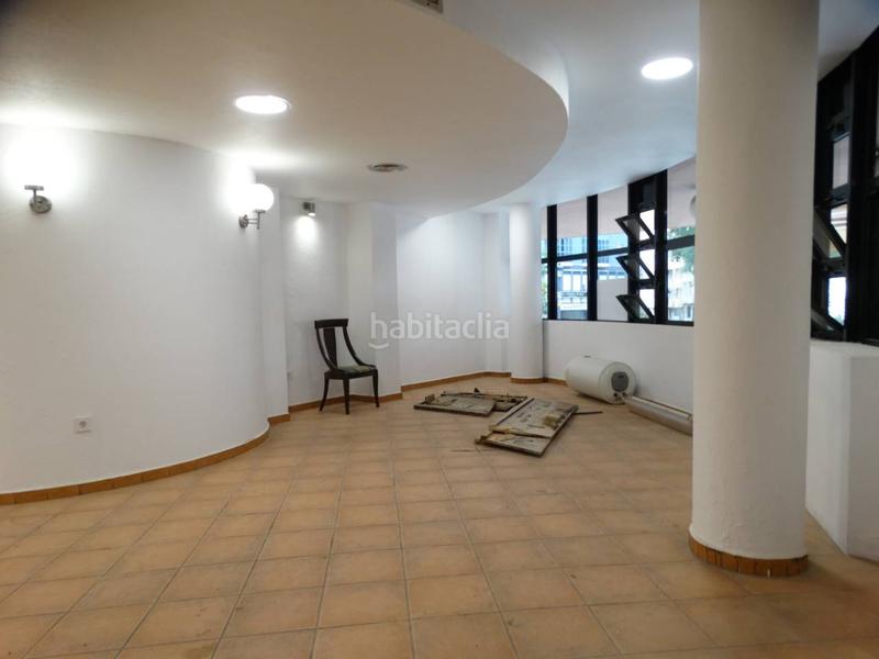 Foto 12ef3277-c774-403b-8351-8d944be3373f. Location local commercial dans Centro Huelva