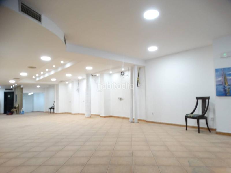 Foto 605a02f9-9dda-4669-9e48-fe1475fc4b10. Location local commercial dans Centro Huelva