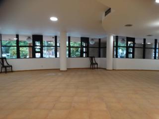 Business premise in Centro