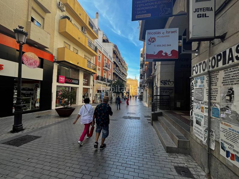 Foto 898b3339-1454-4761-94b5-21b1368ae8b1. Rent business premise in Centro Huelva