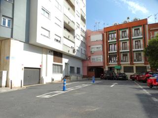 Alquiler Parking coche  Sundheim. Plaza de garaje en zona alameda sumdheim