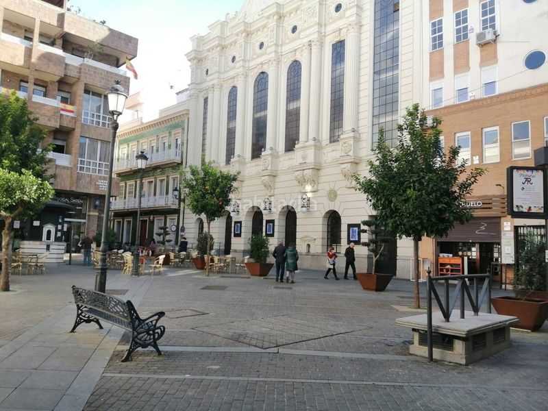 Foto 4519e6dd-63d6-4523-b3b4-58793bdc52e8. Àtic amb calefacció aparcament a Centro Huelva