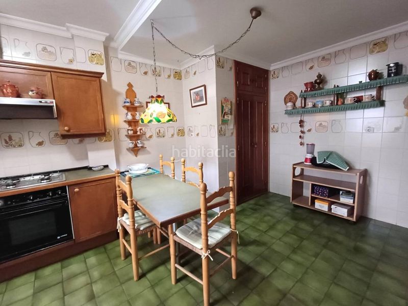 Foto bed5a1e0-1745-41e9-876c-ae2b28691332. Àtic amb calefacció aparcament a Centro Huelva