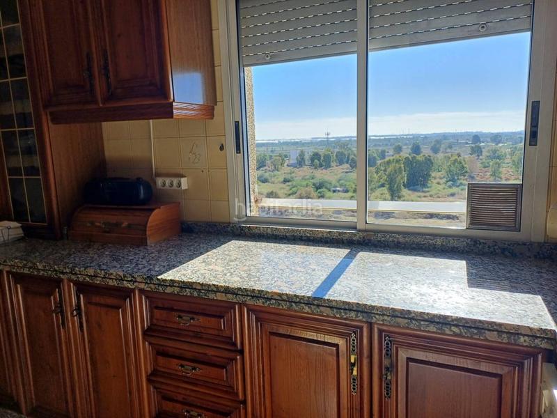 Foto 8f45cd24-1dea-473f-9411-8c451e64df68. Attico con riscaldamento parcheggio in Centro Huelva