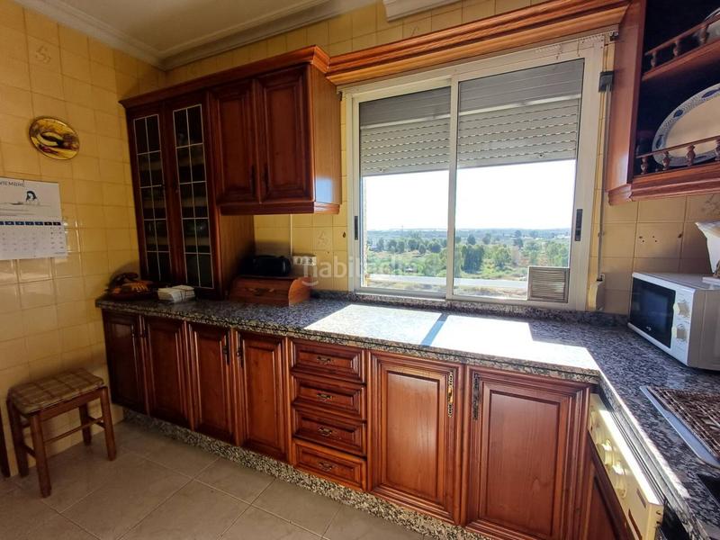 Foto ad1c408a-bd5d-4c98-82d5-903486f905f3. Attico con riscaldamento parcheggio in Centro Huelva