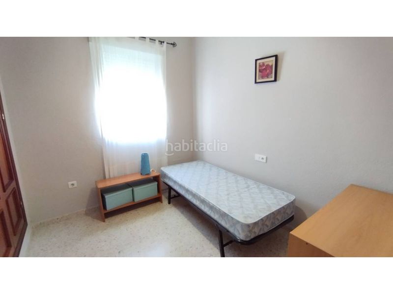 Foto 37fa44ce-c2cc-40ab-8033-734c972fdf03. Pis amb calefacció aparcament a San Antonio Huelva