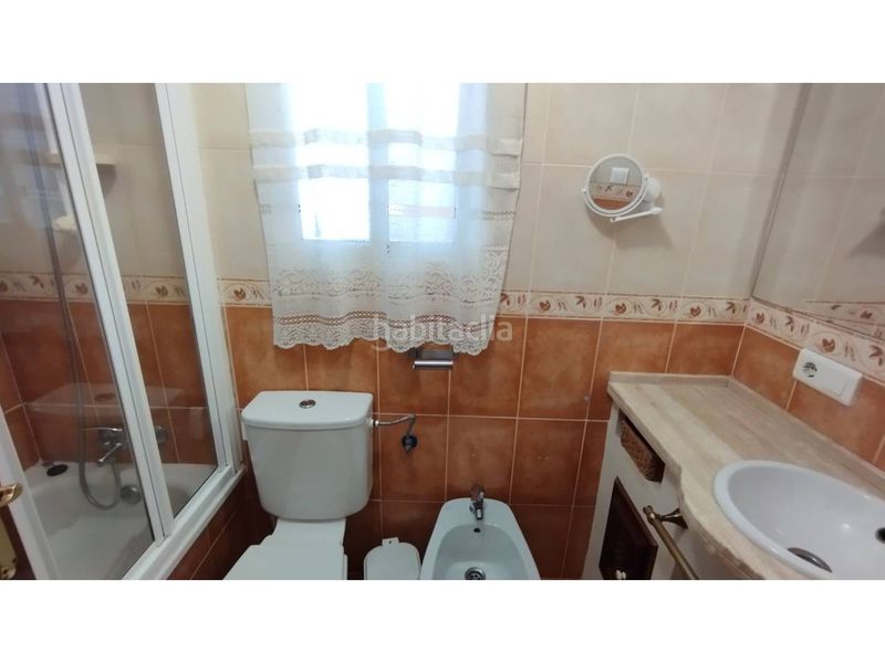 Foto 390bb646-6ed6-44ef-b4c9-f1f1da9b70f4. Pis amb calefacció aparcament a San Antonio Huelva