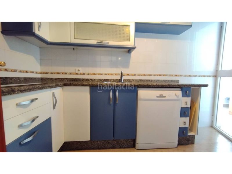 Foto 55793542-fa46-4e78-8b63-2ecb1cc84fd9. Pis amb calefacció aparcament a San Antonio Huelva