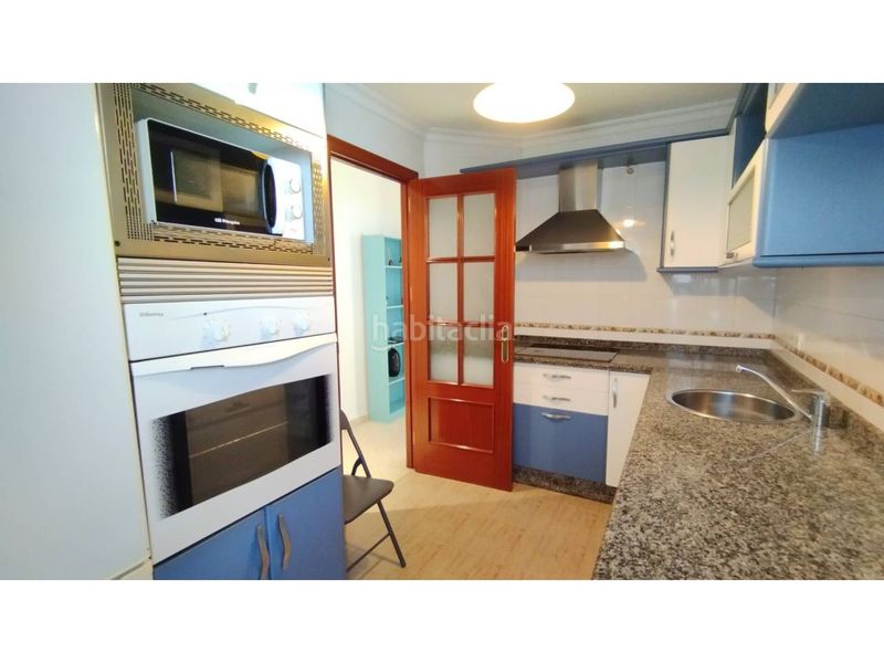 Foto ad747194-5eb2-4cb7-b6c1-93f423899eb9. Pis amb calefacció aparcament a San Antonio Huelva