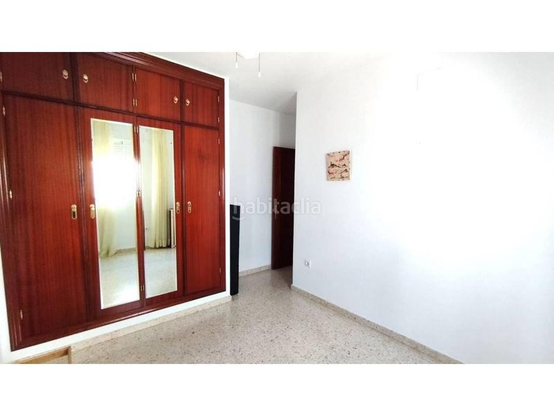 Foto f7563e0d-5c15-4857-aea6-c6fccf771a2f. Pis amb calefacció aparcament a San Antonio Huelva