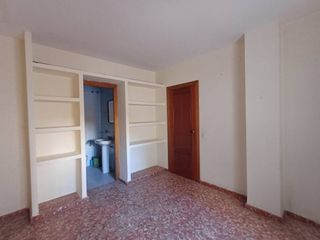 Appartement  Calle rascón. Vivienda con mucha luz en el centro de huelva