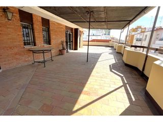 Penthouse  Calle beas. Ático en isla chica