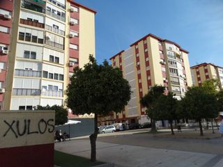 Rent Flat  Calle ortega y gasset. Solo para estudiantes. a 5 minutos de la universidad