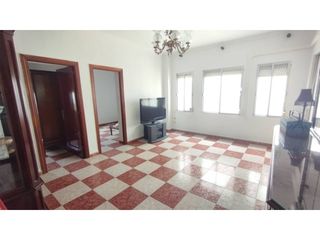 Appartamento  Avenida federico molina. Excelente ubicacion, en muy buen estado y con trastero