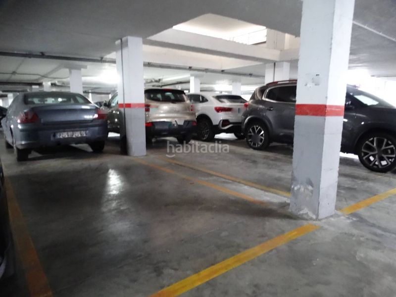 Foto 2aafdfee-d952-4fb3-a58a-8bb630a72048. Aparcament cotxe a Nuevo Parque - Los Rosales - Tráfico Pesado Huelva