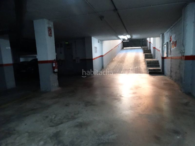 Foto 4ae4774c-a7f7-4501-a710-5437a5e81401. Aparcament cotxe a Nuevo Parque - Los Rosales - Tráfico Pesado Huelva