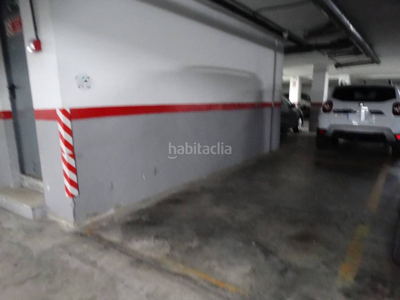 Foto 527de0ef-670d-4d67-b62c-63675cc768fd. Aparcament cotxe a Nuevo Parque - Los Rosales - Tráfico Pesado Huelva