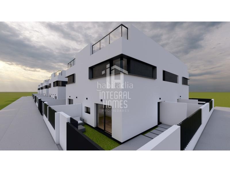 Foto 6230f606-1ca6-4185-ac77-fe3184c9e1b7. Casa a schiera con parcheggio in Corrales Aljaraque