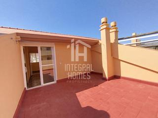 Duplex  N/a. Oportunidad  duplex en segunda planta junto a la playa