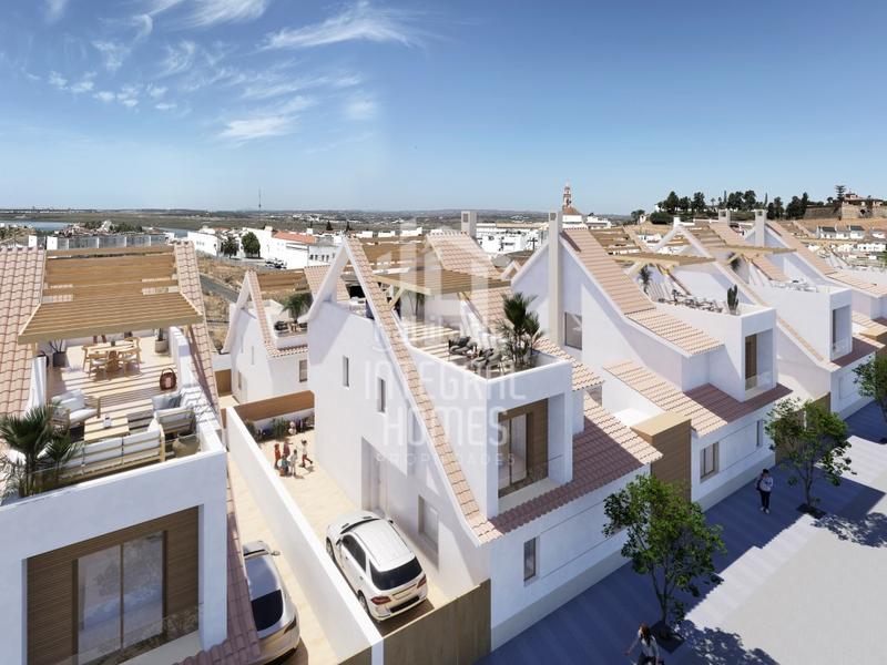 Foto c618005a-c8e2-4ff7-b1ef-46fcb4bf57bf. Casa amb aparcament a Ayamonte ciudad Ayamonte