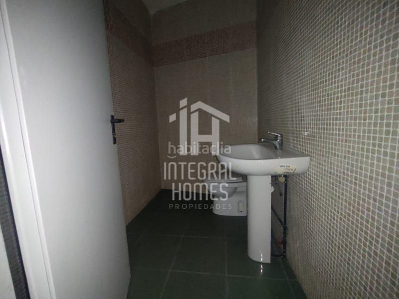 Foto 4e843562-ed89-4ad2-b8ce-9472444b50a8. Locale commerciale in Tres Ventanas Huelva