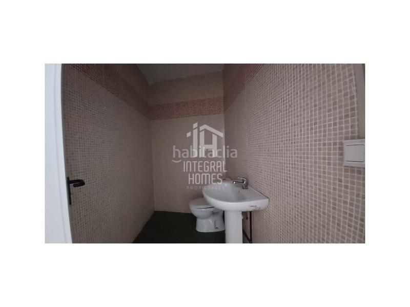 Foto cbd5c055-4172-4f52-b02c-67a64687d1b7. Locale commerciale in Tres Ventanas Huelva