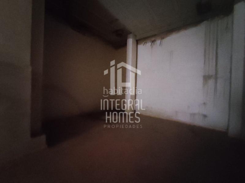 Foto 2f41f0e7-c20a-4ab7-8774-ba92b68db0ea. Locale commerciale in Centro Huelva