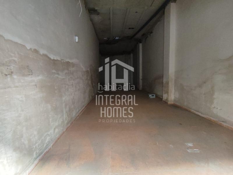 Foto 4bd1c2b1-4a1e-40fb-856e-a3c9b969dee4. Locale commerciale in Centro Huelva