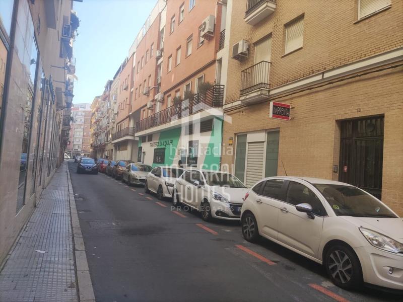 Foto cdfce645-ab0c-4ec2-a13f-2087a7341f97. Locale commerciale in Centro Huelva